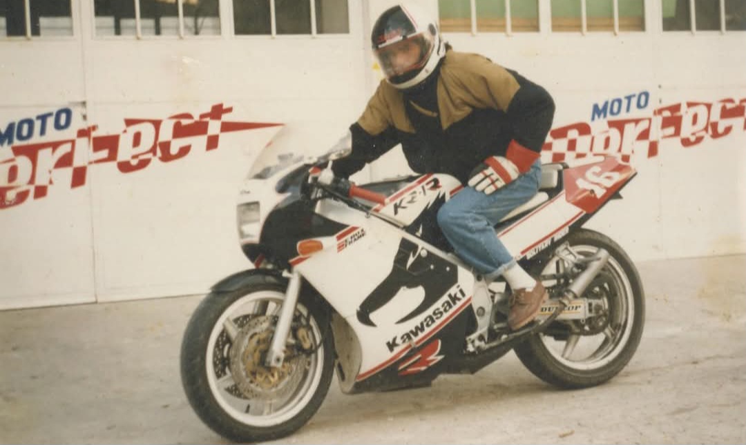 Βαφή μοτο racing colors